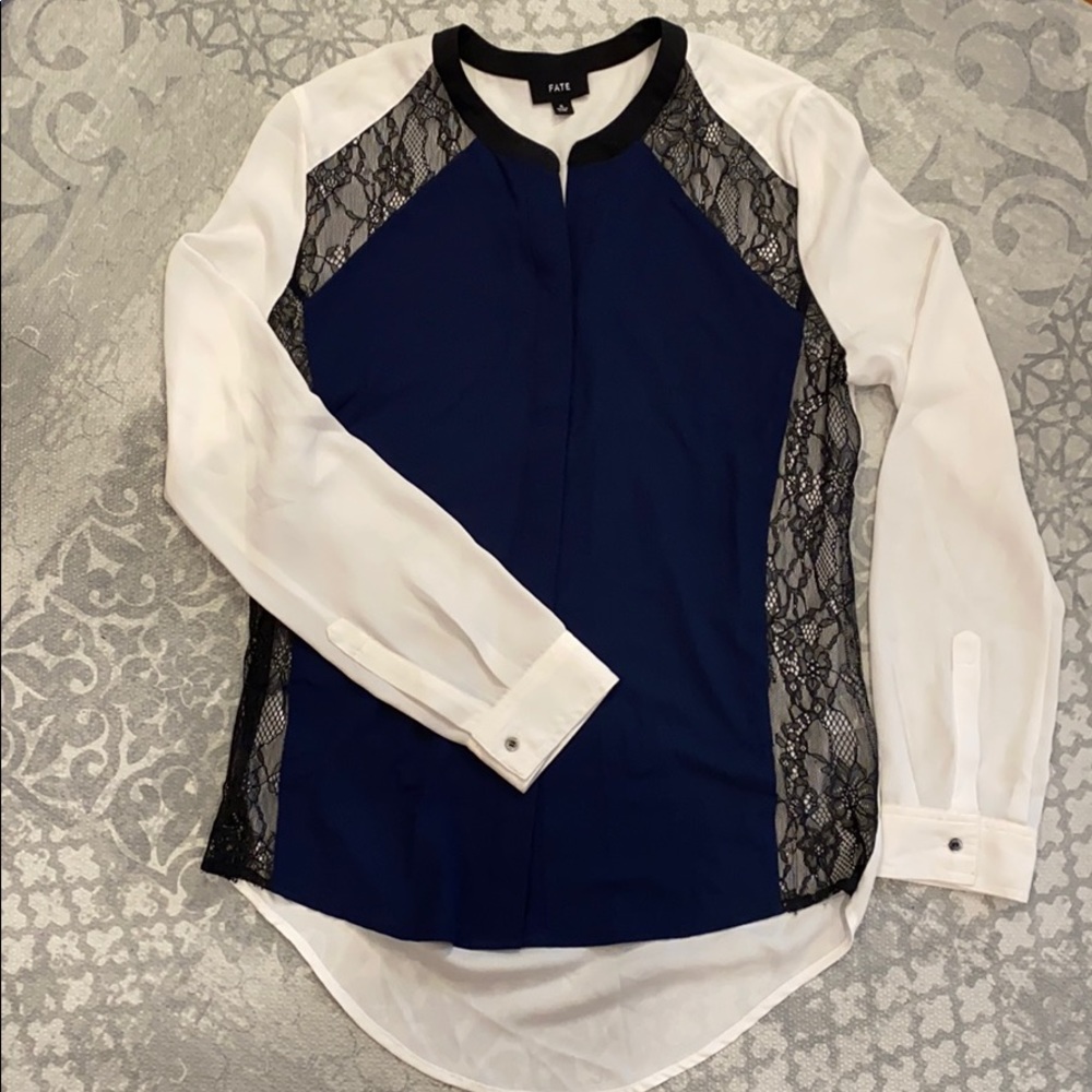 Fate High-Lo Blouse